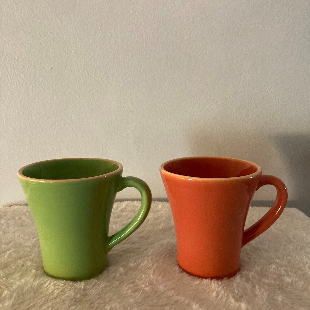 Studio D 12oz Orange & Green Coffee Mugs